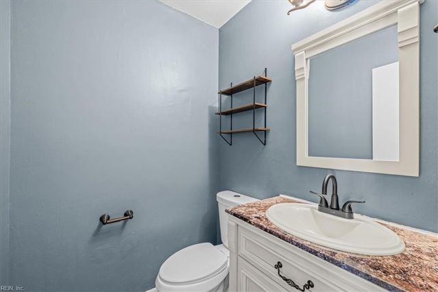 5021 Clairmont CT, Virginia Beach, VA 23462