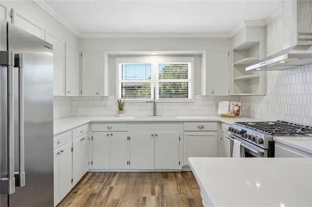 350 Doddridge St, Corpus Christi, TX 78411