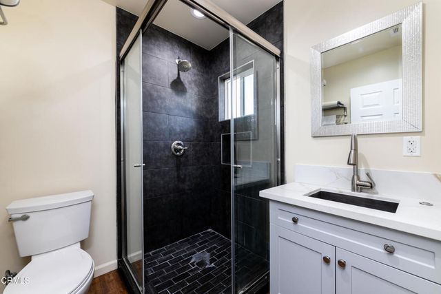 1305 Solita Road, Pasadena, CA 91103