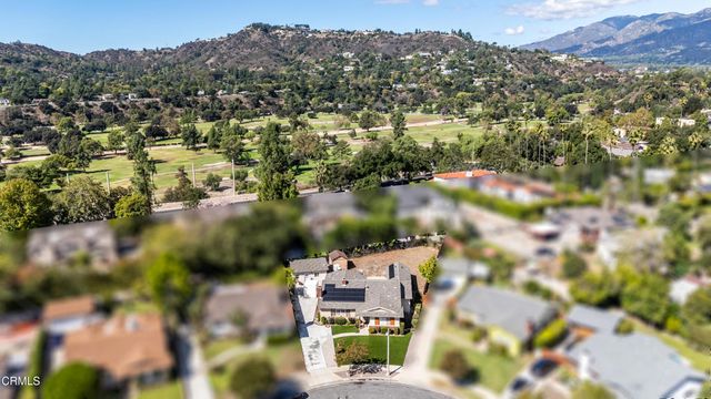 1305 Solita Road, Pasadena, CA 91103