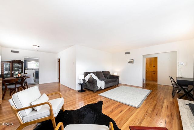 1305 Solita Road, Pasadena, CA 91103