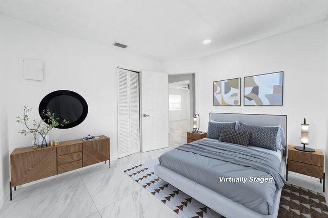 668 Snead Circle, West Palm Beach, FL 33413