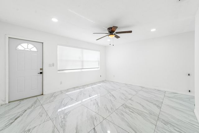 668 Snead Circle, West Palm Beach, FL 33413