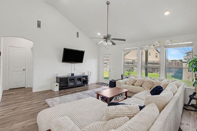 14361 Cedar Shadow Drive, Conroe, TX 77302