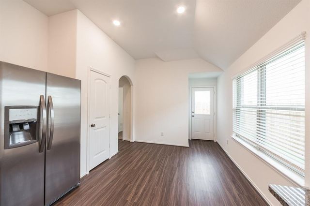 25911 Rosin Lake Lane, Richmond, TX 77406