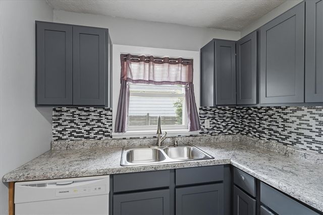 36 N 16th Street, Niles, MI 49120