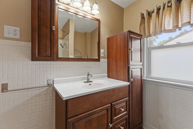 36 N 16th Street, Niles, MI 49120
