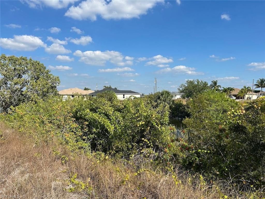 1821 7th AVE, CAPE CORAL, FL 33993 — photo 5