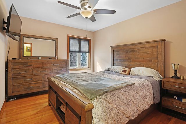 7466 W Gregory Street, Chicago, IL 60656