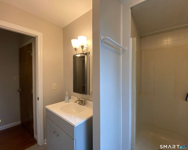 12 Bishop Street, New Haven, CT 06511