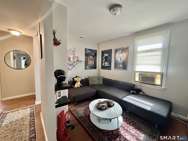 12 Bishop Street, New Haven, CT 06511