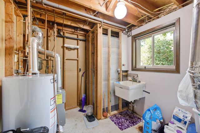 701 N Brookview Lane SW, Isanti, MN 55040