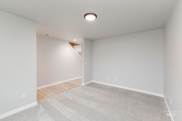 3660 E Jamestown Dr, Nampa, ID 83686