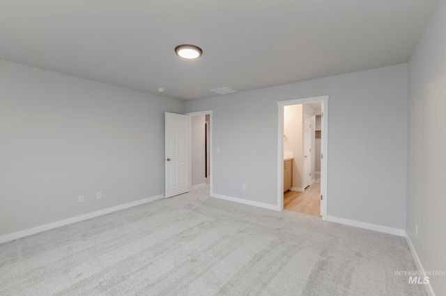 3660 E Jamestown Dr, Nampa, ID 83686