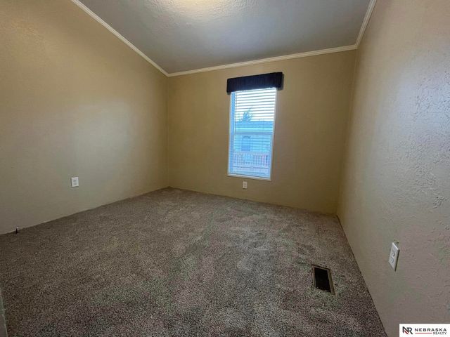 1808 SW 11th Street, Lincoln, NE 68522