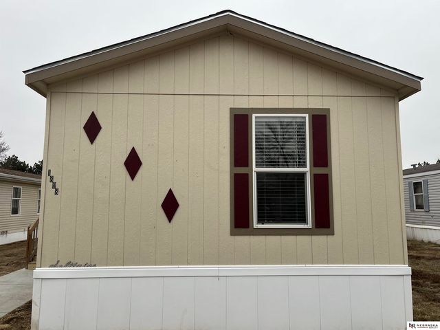 1808 SW 11th Street, Lincoln, NE 68522