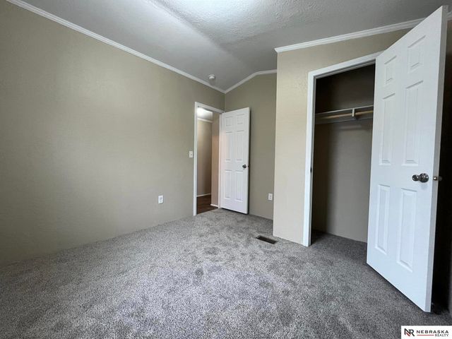 1808 SW 11th Street, Lincoln, NE 68522