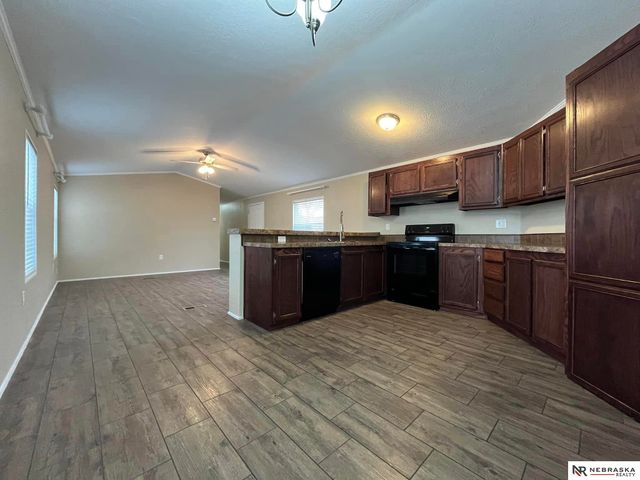 1808 SW 11th Street, Lincoln, NE 68522