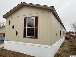 1808 SW 11th Street, Lincoln, NE 68522