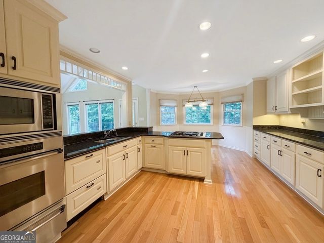 220 Youngs Circle, Fayetteville, GA 30215