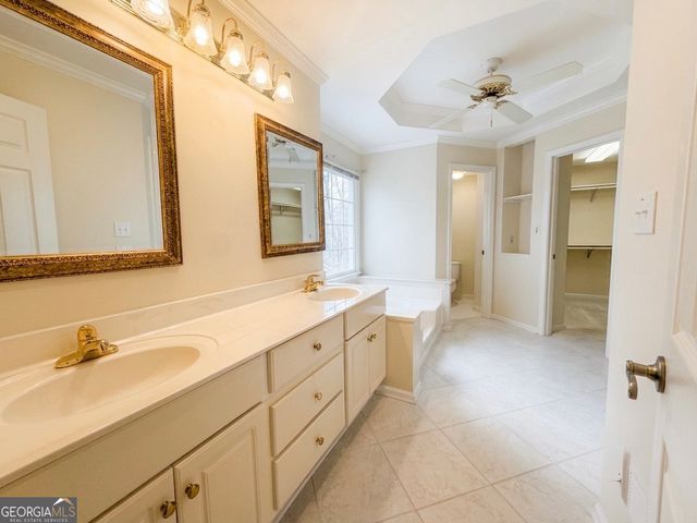 220 Youngs Circle, Fayetteville, GA 30215