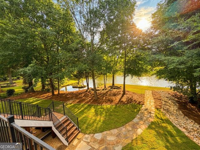 220 Youngs Circle, Fayetteville, GA 30215