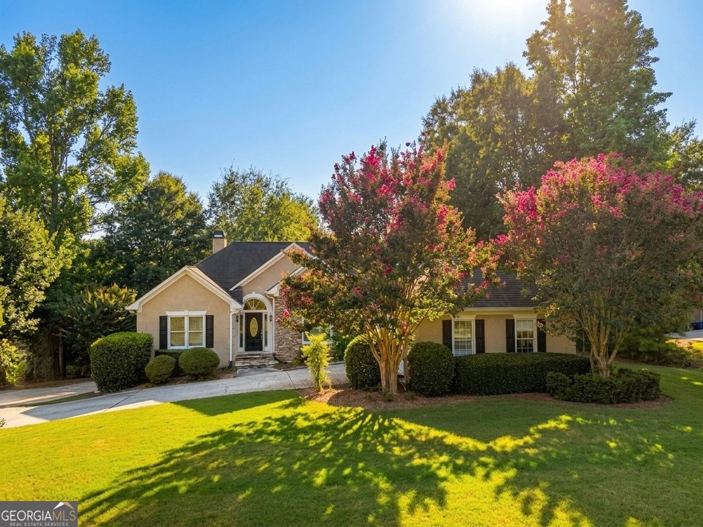 220 Youngs Circle, Fayetteville, GA 30215