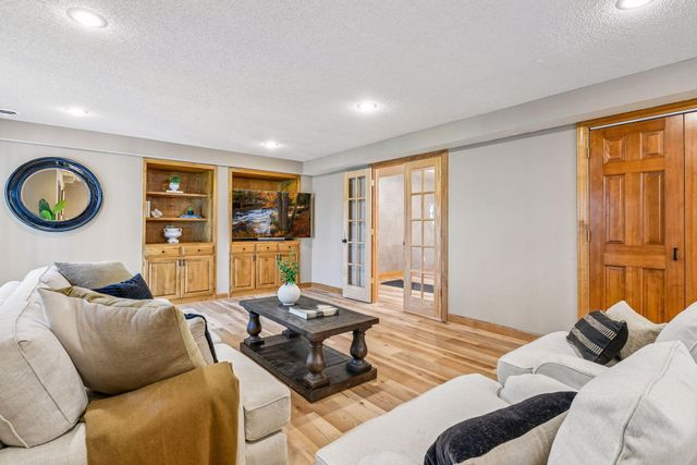 19515 Waterford Place, Excelsior, MN 55331