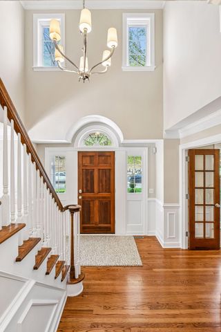 19515 Waterford Place, Excelsior, MN 55331
