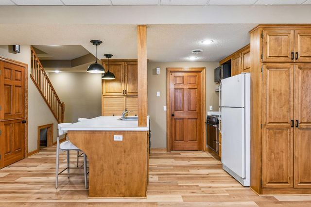 19515 Waterford Place, Excelsior, MN 55331