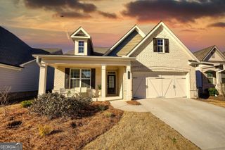 479 Glenmont Road, Grayson, GA 30017