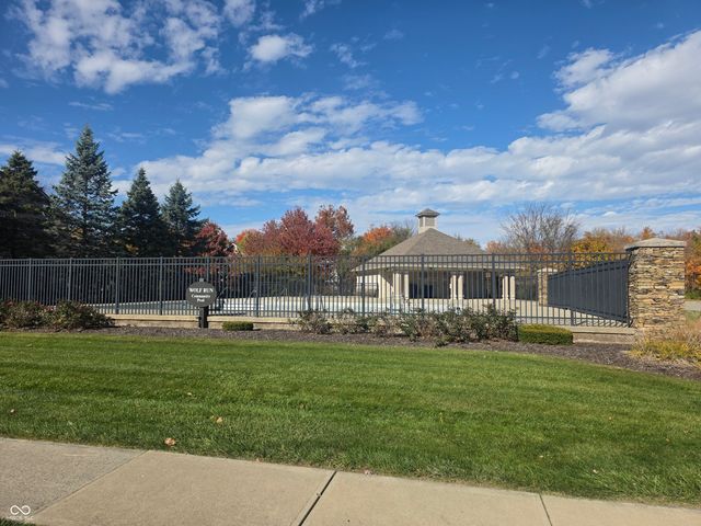 4810 Potato Creek Road, Indianapolis, IN 46239