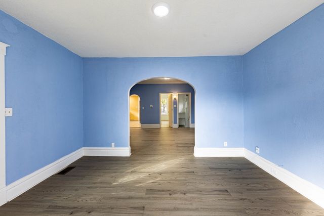 2318 Gideon Avenue, Zion, IL 60099