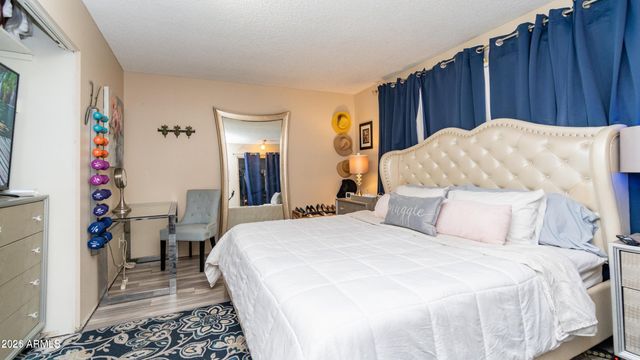 2605 W Wolf Street, Phoenix, AZ 85017