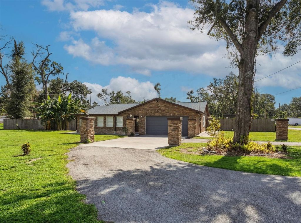 5221 PINE STREET, Seffner, FL 33584