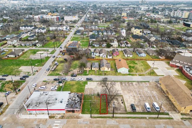 3409 Holman Street, Houston, TX 77004