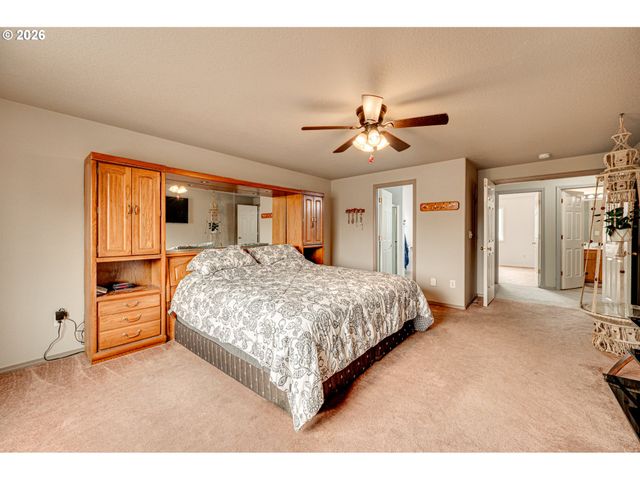 2610 Nw 8TH St, Battle Ground, WA 98604