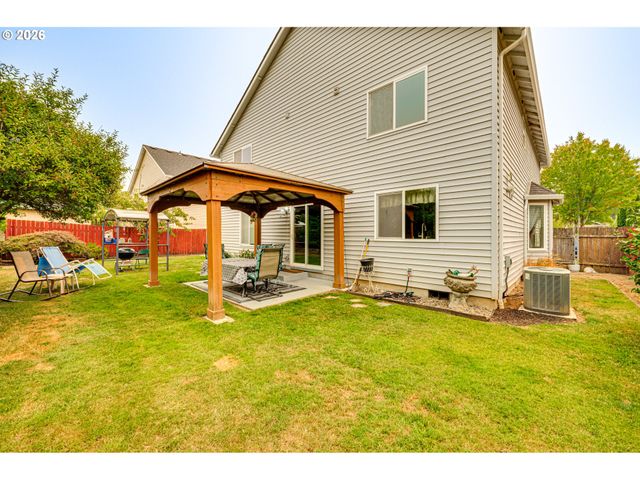 2610 Nw 8TH St, Battle Ground, WA 98604