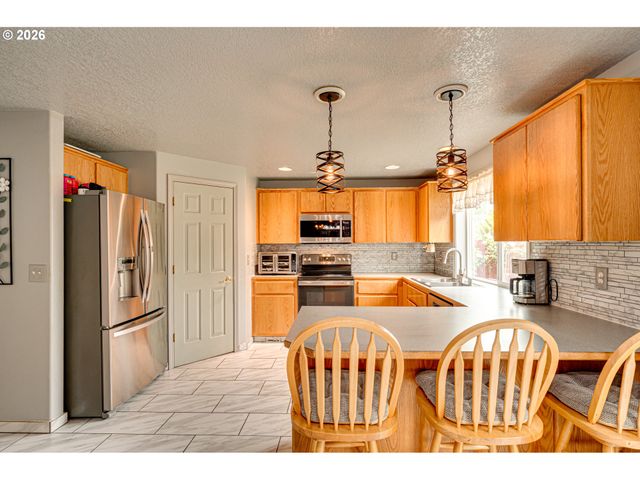 2610 Nw 8TH St, Battle Ground, WA 98604