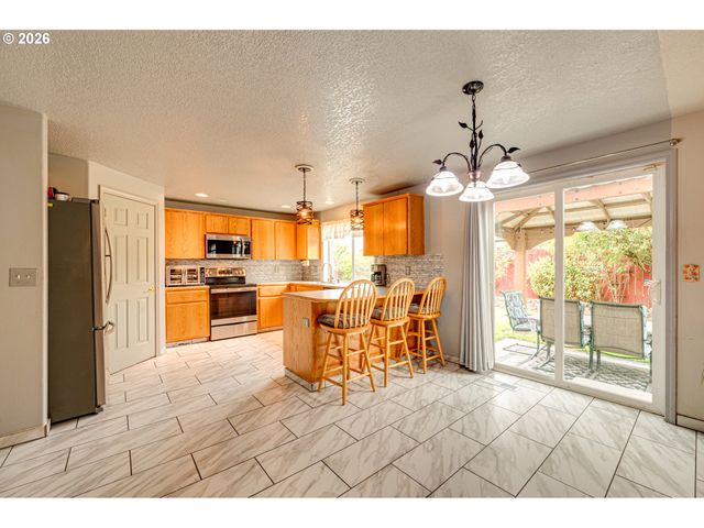 2610 Nw 8TH St, Battle Ground, WA 98604