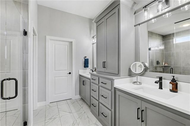 11410 Bluestem Drive, Kearney, MO 64060