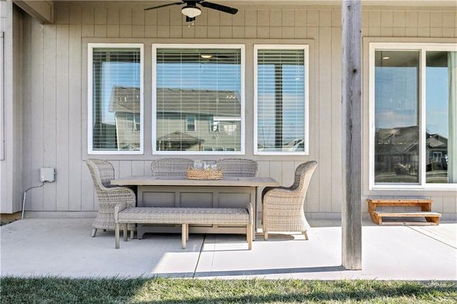 11410 Bluestem Drive, Kearney, MO 64060