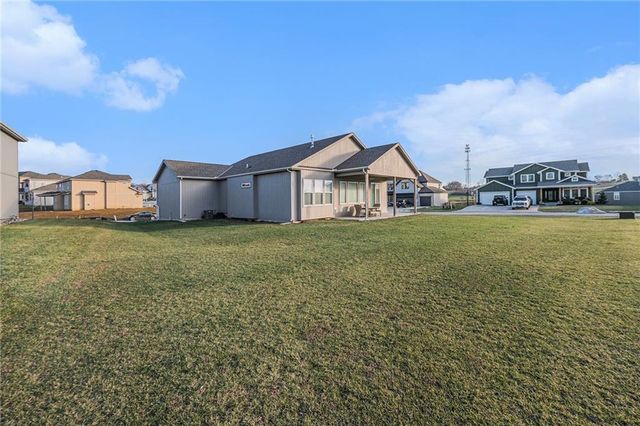 11410 Bluestem Drive, Kearney, MO 64060