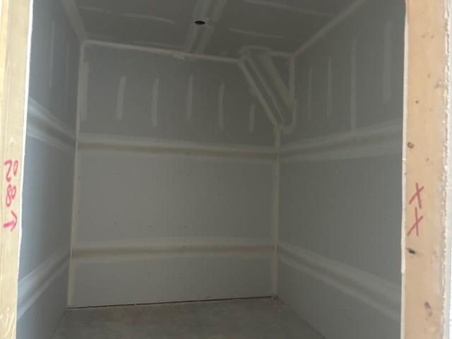 497 Hunters Crossing Drive, Sealy, TX 77474