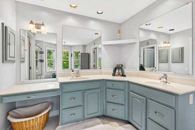 230 Cavenaugh Court, Powell, OH 43065