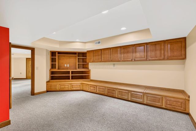 230 Cavenaugh Court, Powell, OH 43065