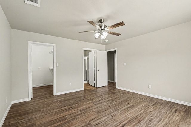 6113 Haley Lane, Fort Worth, TX 76132