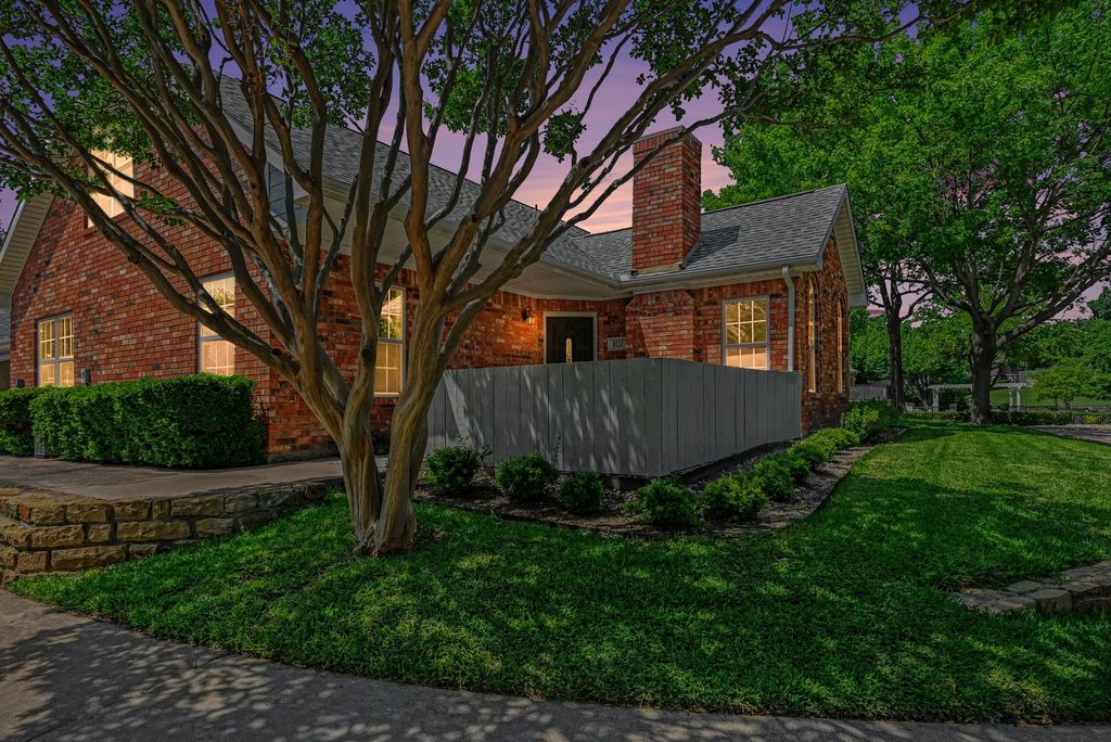 6113 Haley Lane, Fort Worth, TX 76132