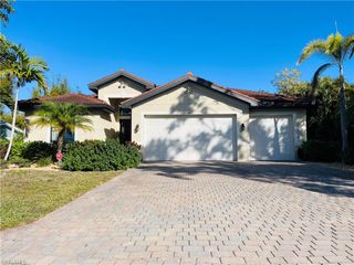 1457 Woodwind CT, Fort Myers, FL 33919