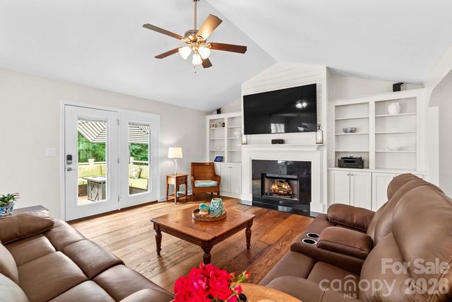 596 Maple Ridge Circle, Salisbury, NC 28147